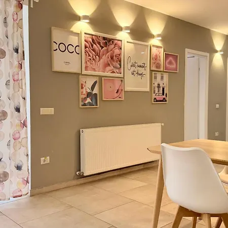 Sophisticated 2br With Views Of Casa Poporului شقة بوخارست