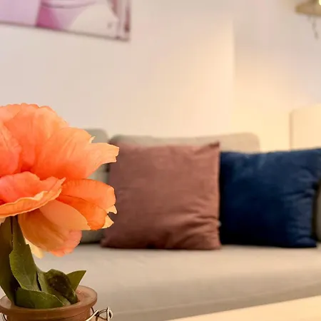 شقة Sophisticated 2br With Views Of Casa Poporului