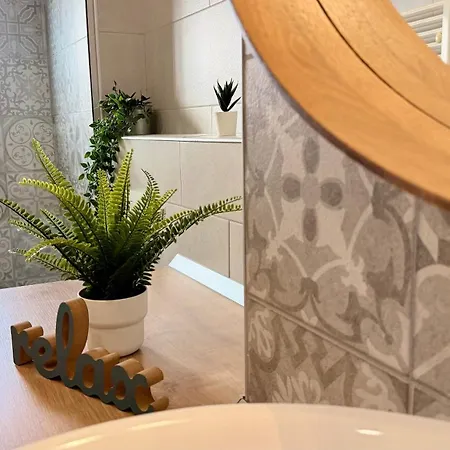 Sophisticated 2br With Views Of Casa Poporului شقة
